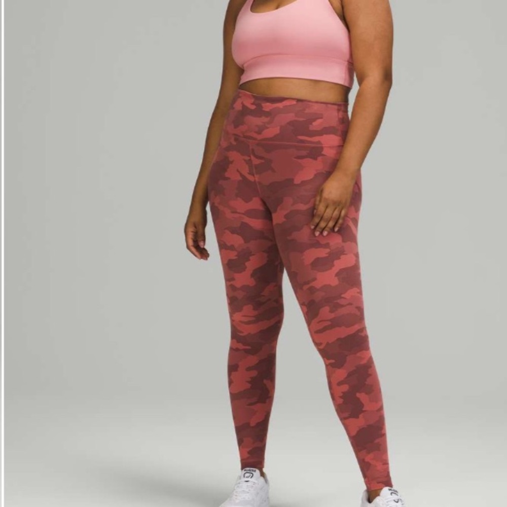 Lululemon Wunder Train High Rise Tight